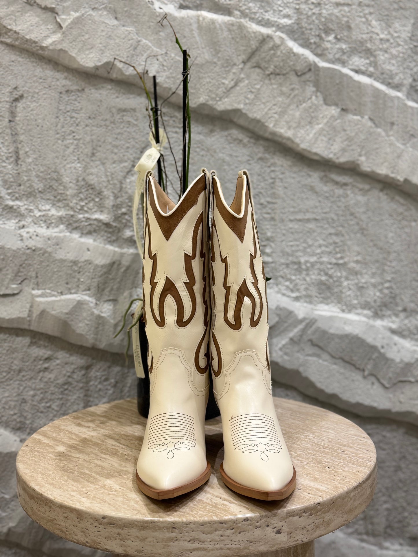 BOTA BLANCA IDA