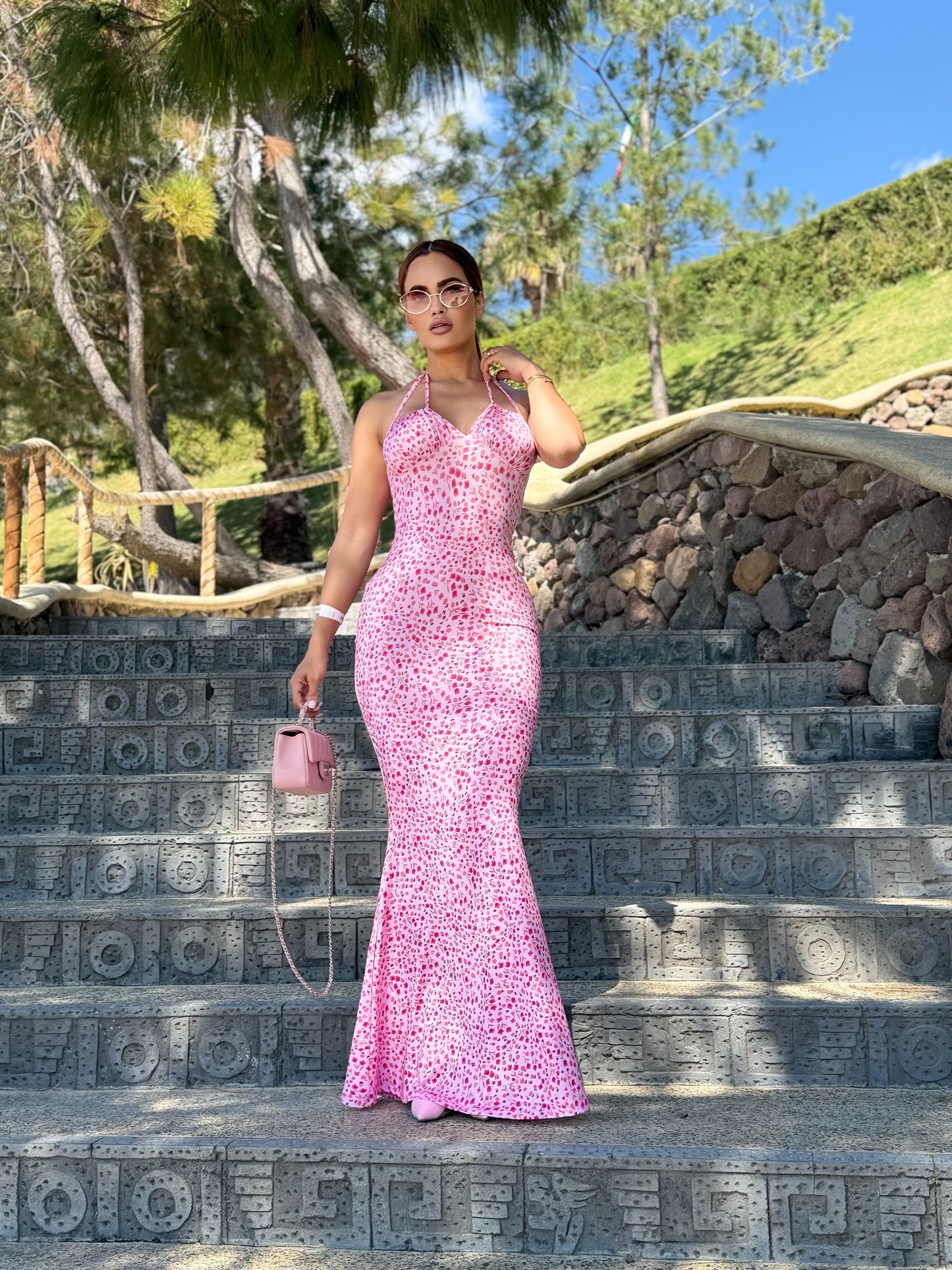 Vestido floral rosa