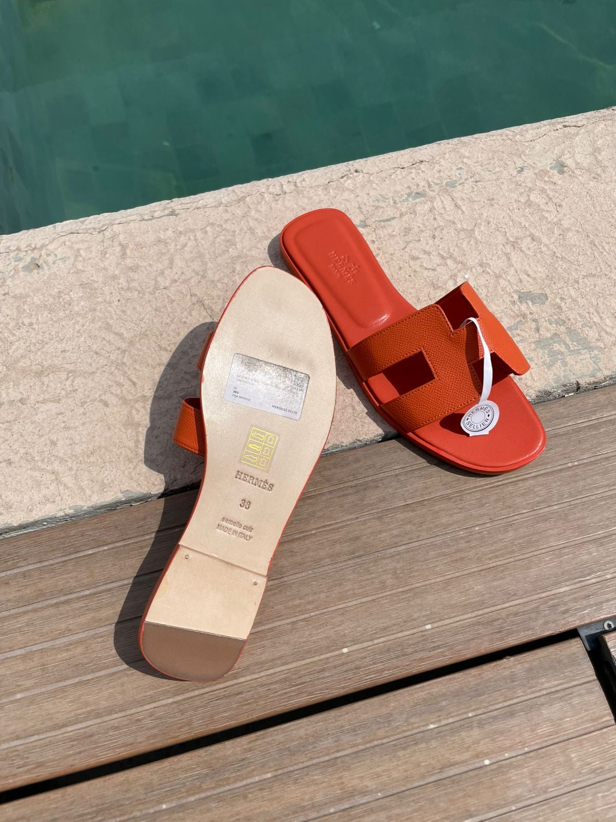 Sandalias naranjas