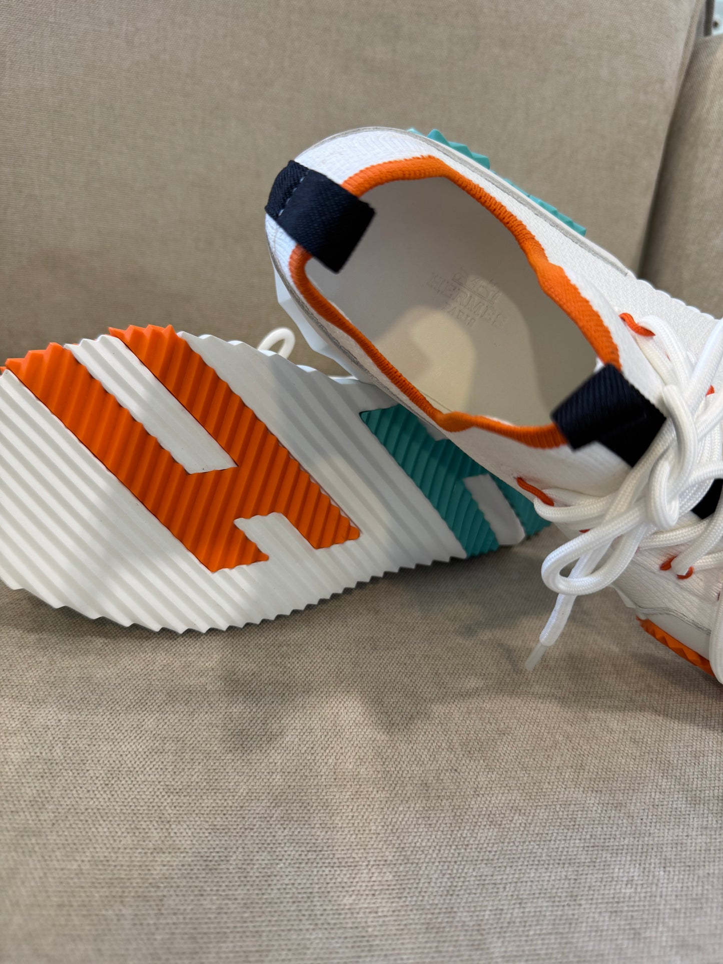 Tenis HRM-H