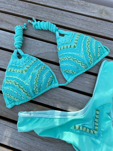 Traje de baño colombiano