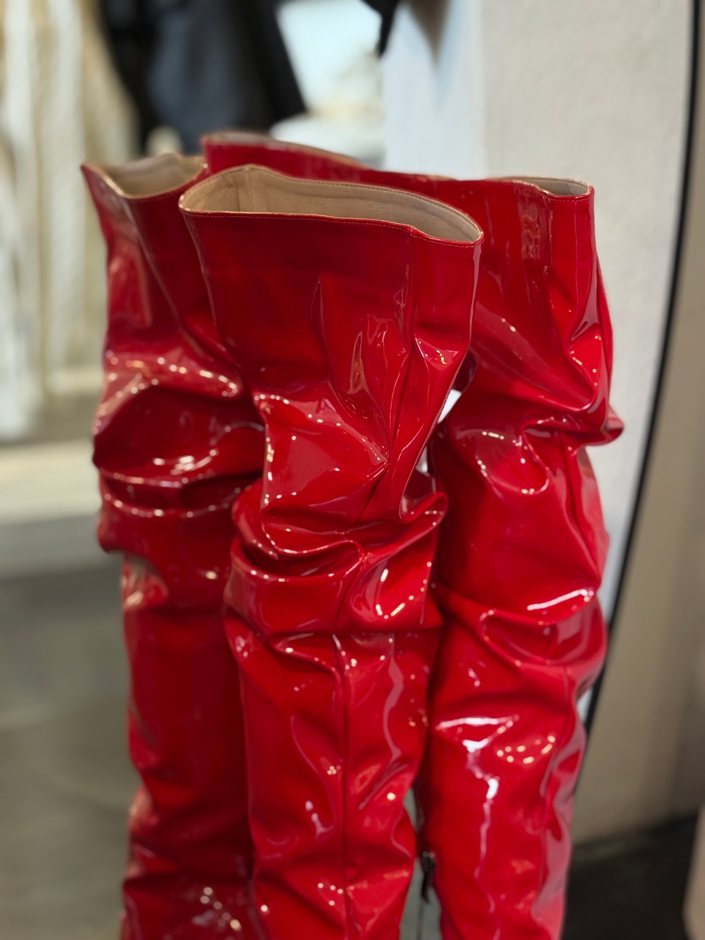 BOTA CHAROL ROJA
