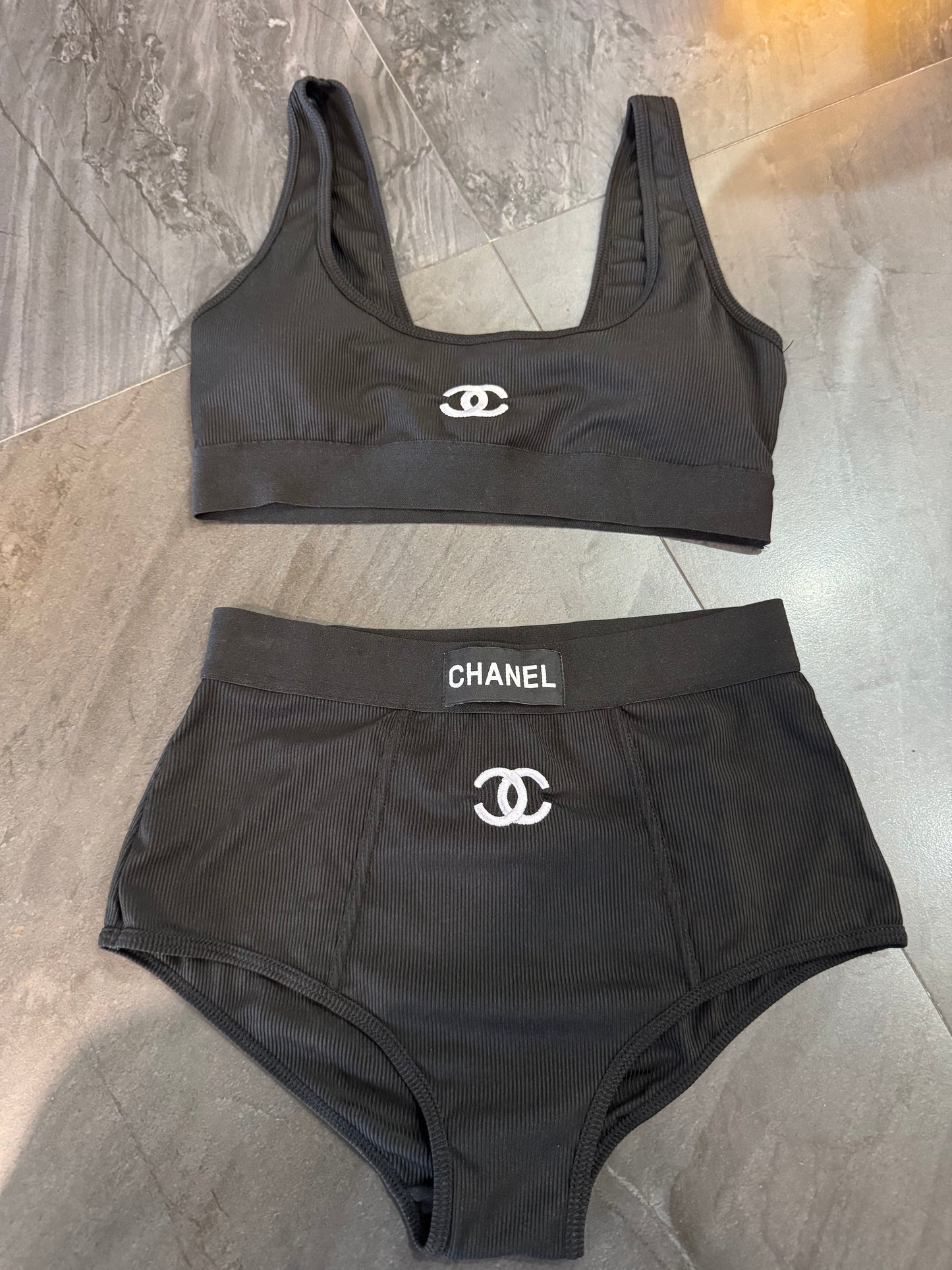 Traje de baño CHNL-N2