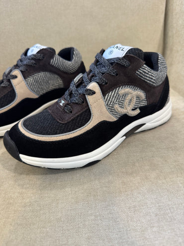 Tenis CHNL negro-café