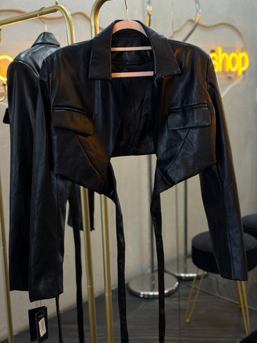 Blazer corto vinipiel