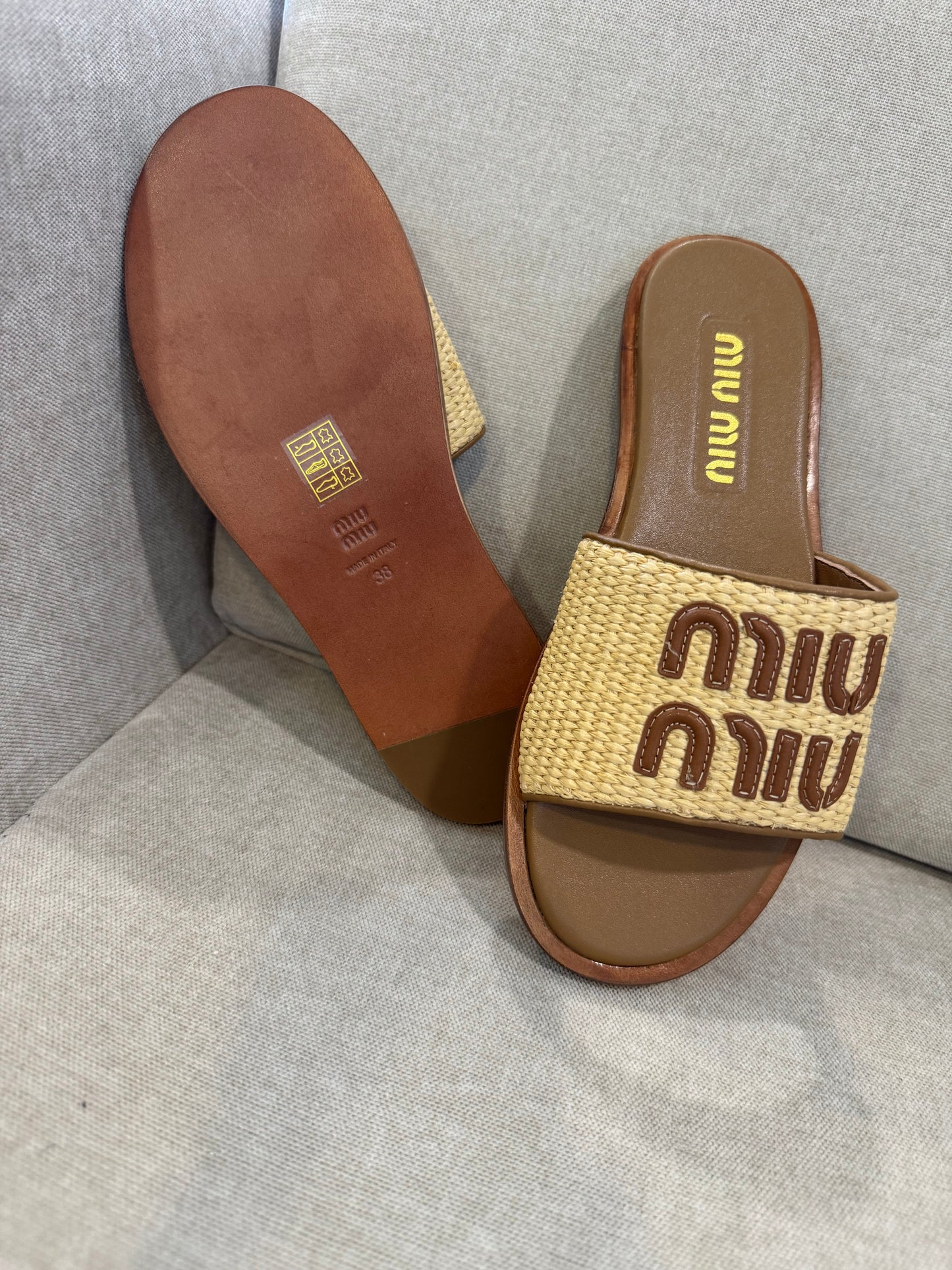 Sandalia Flip MUMU