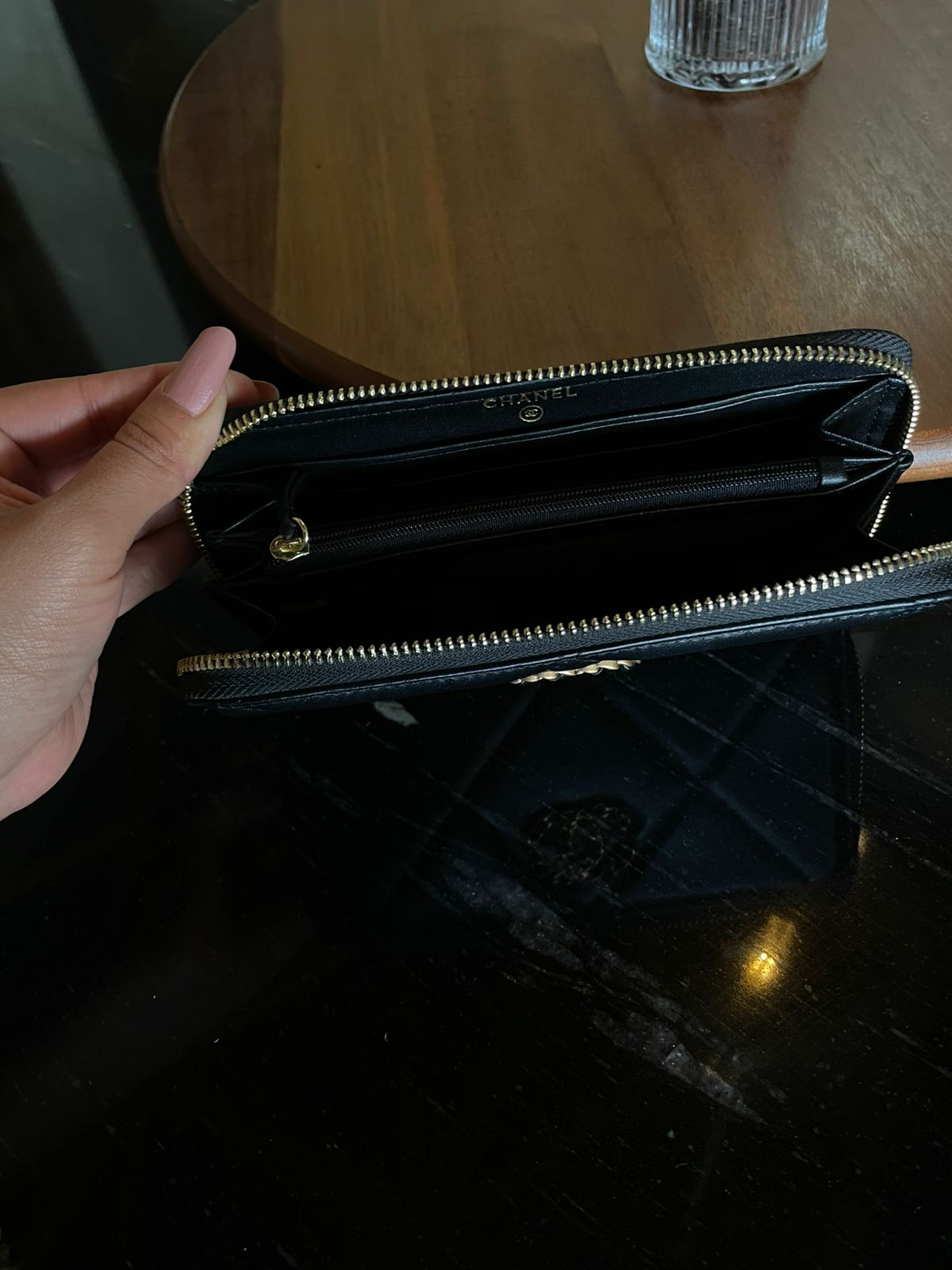 cartera negra