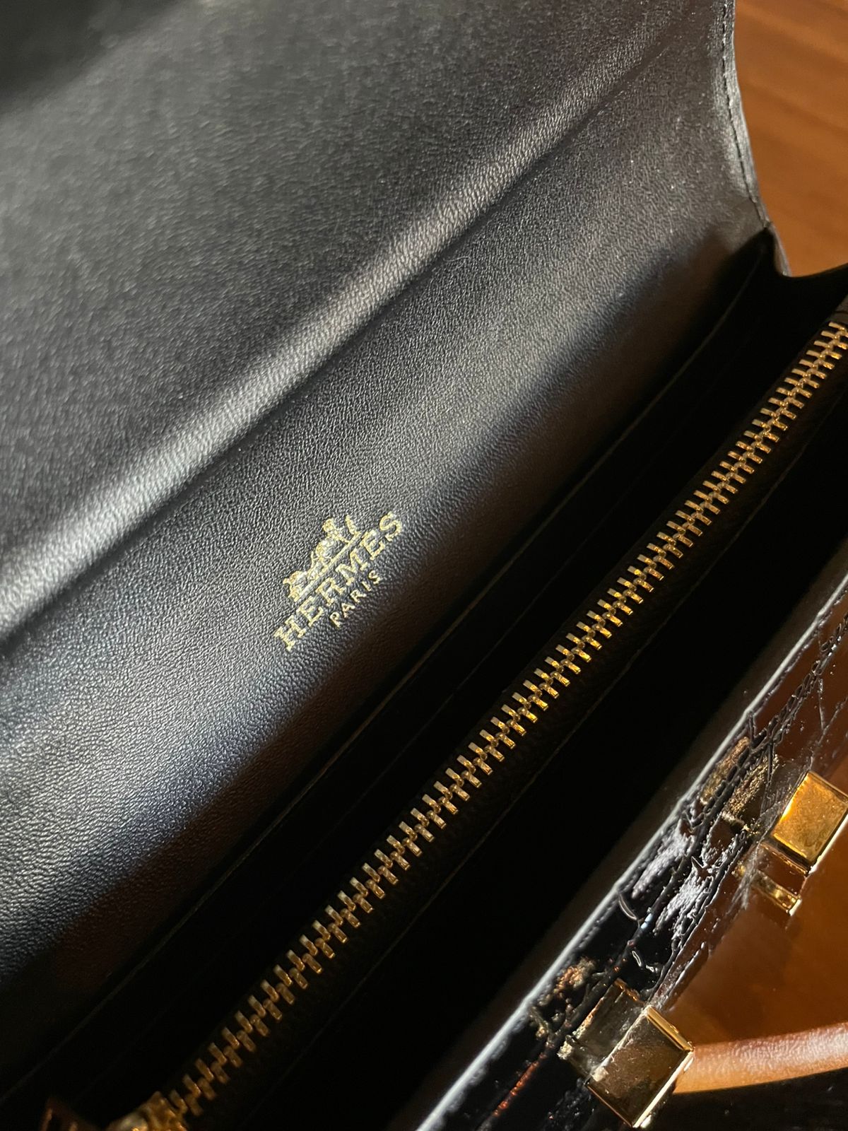 cartera negra
