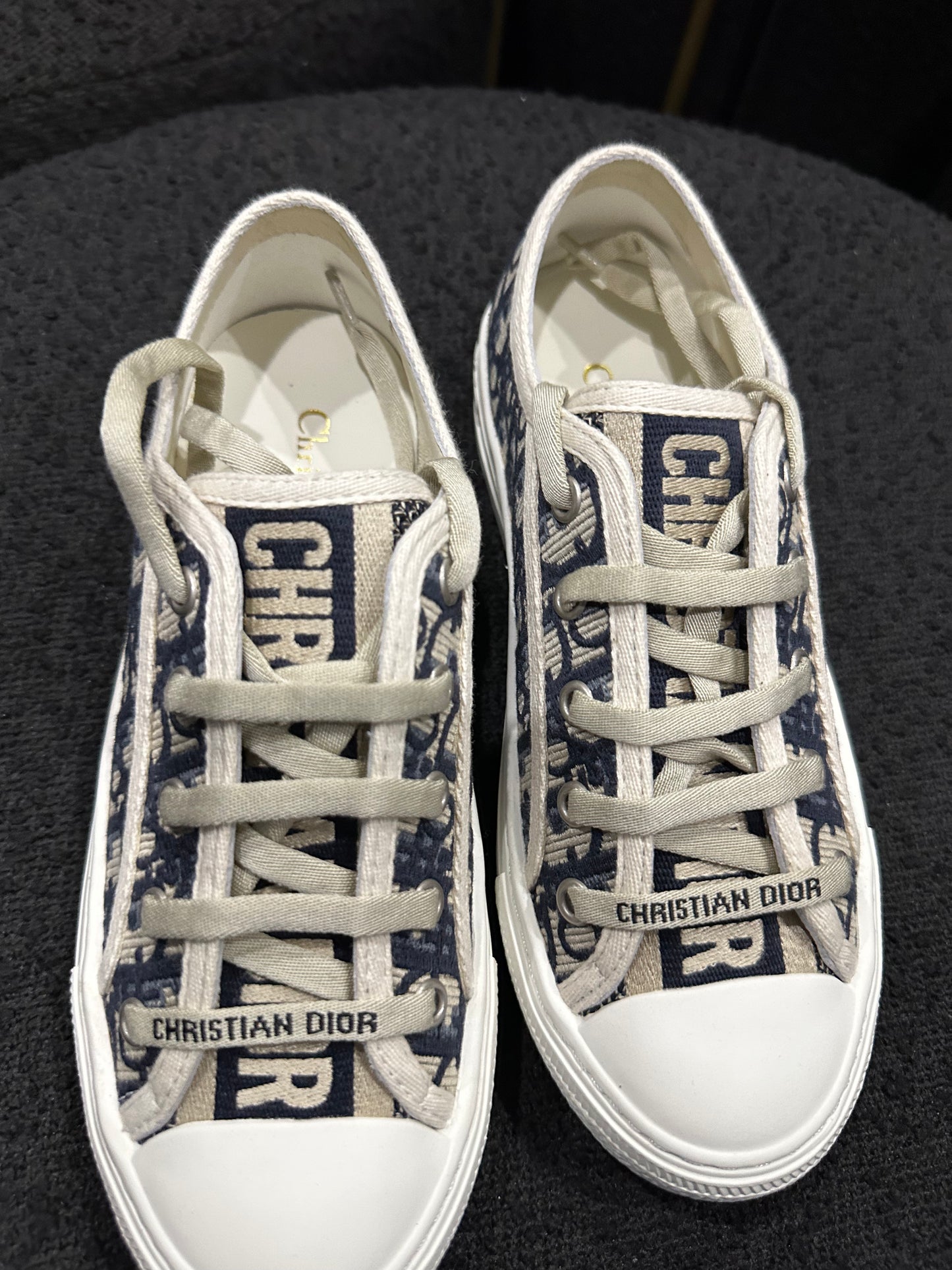 Tenis CD
