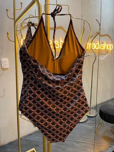 Traje de baño café