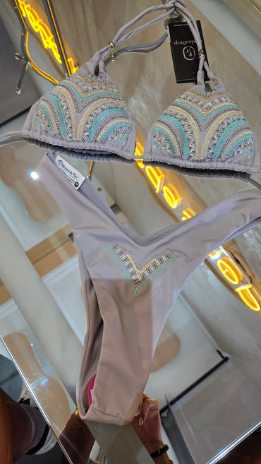 Traje de baño colombiano