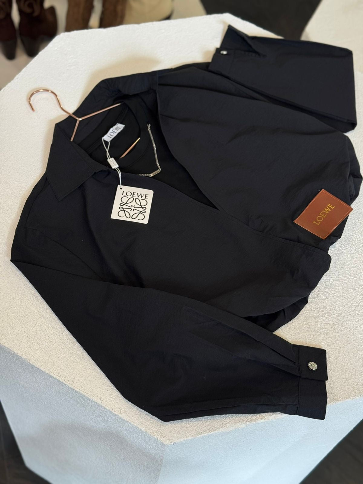 Blusa loe negra