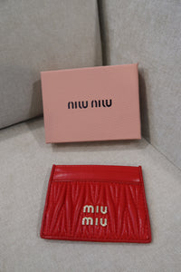 Tarjetero MUMU Roj-11