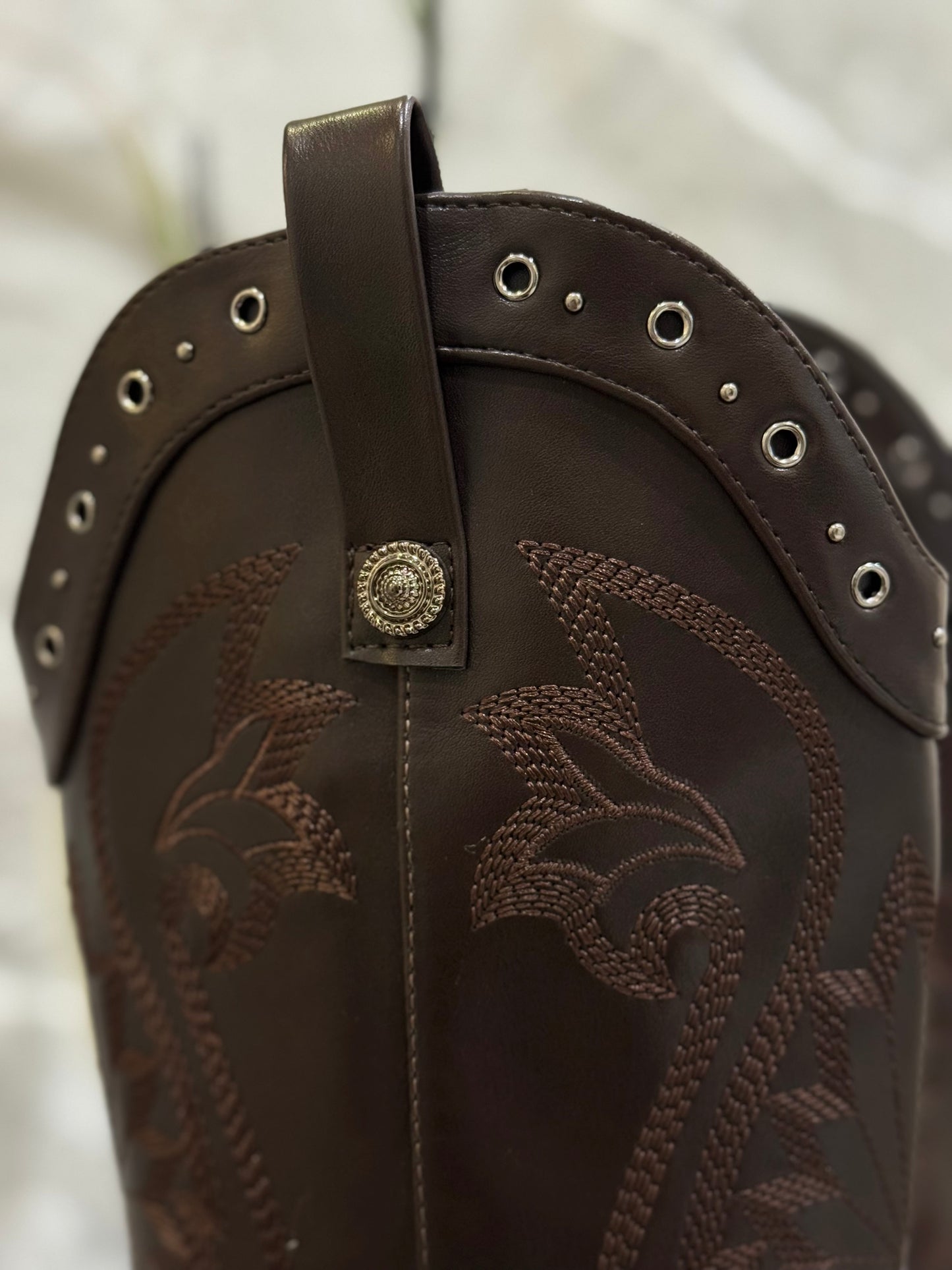 EMERGE-1BROWN/PU