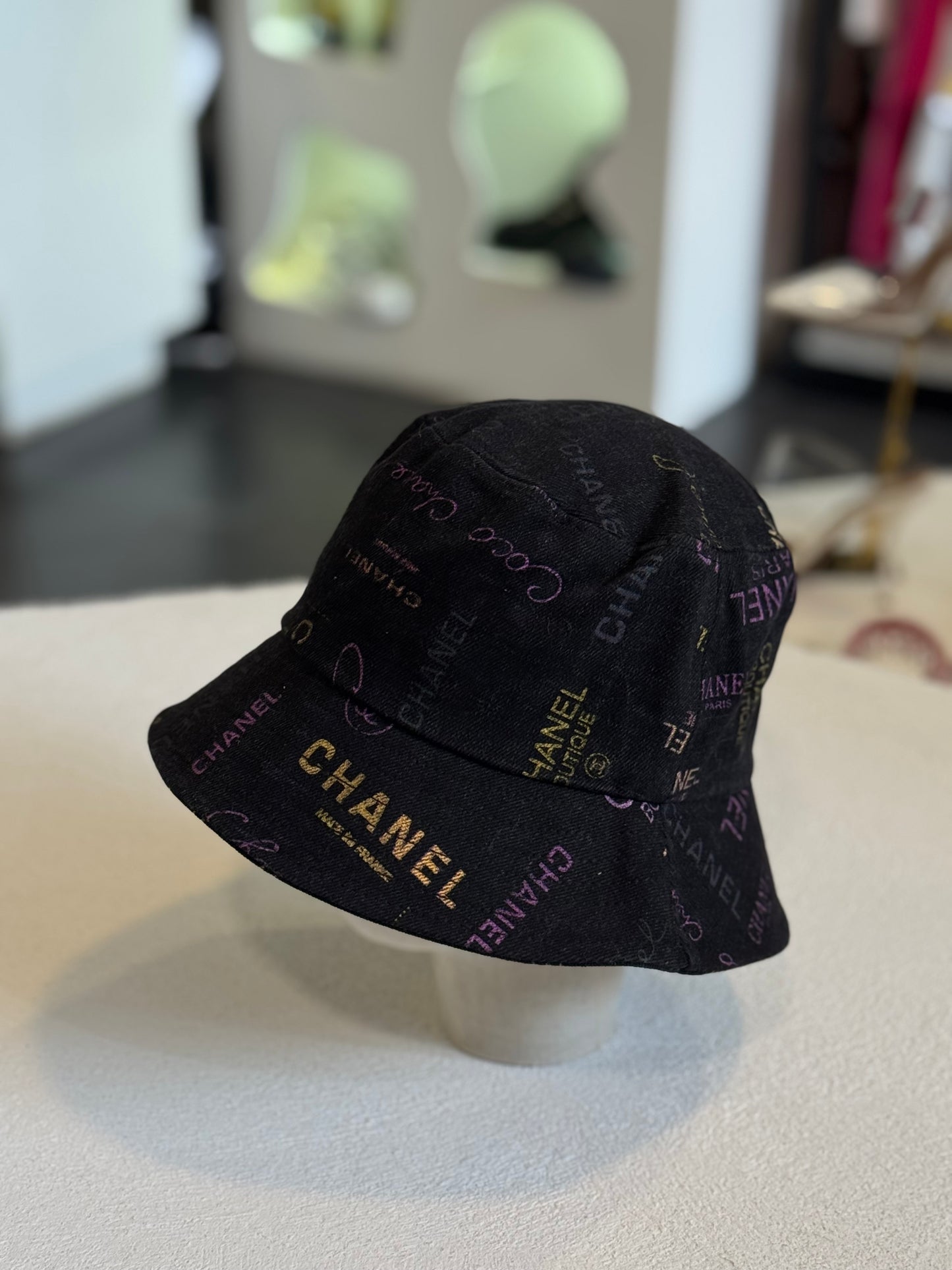 GORRO CHNL LEGRA COLORES