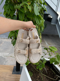 Sandalias camel