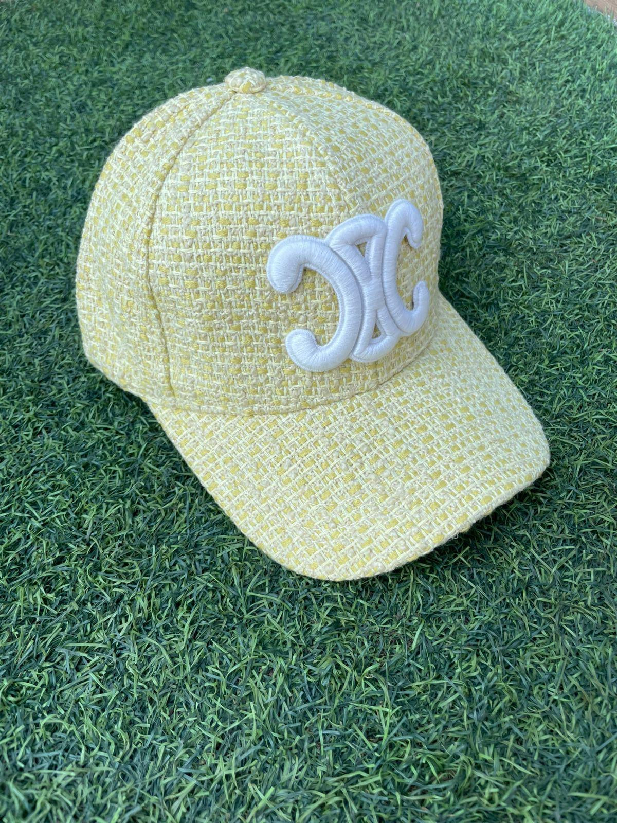 Gorra amarilla