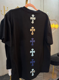 T- Shirt negra cruz colores