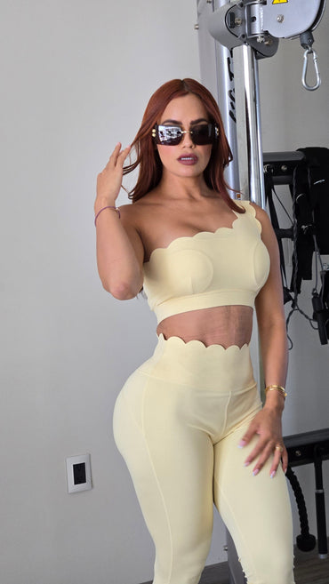 Set amarillo