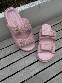 Sandalias rosas