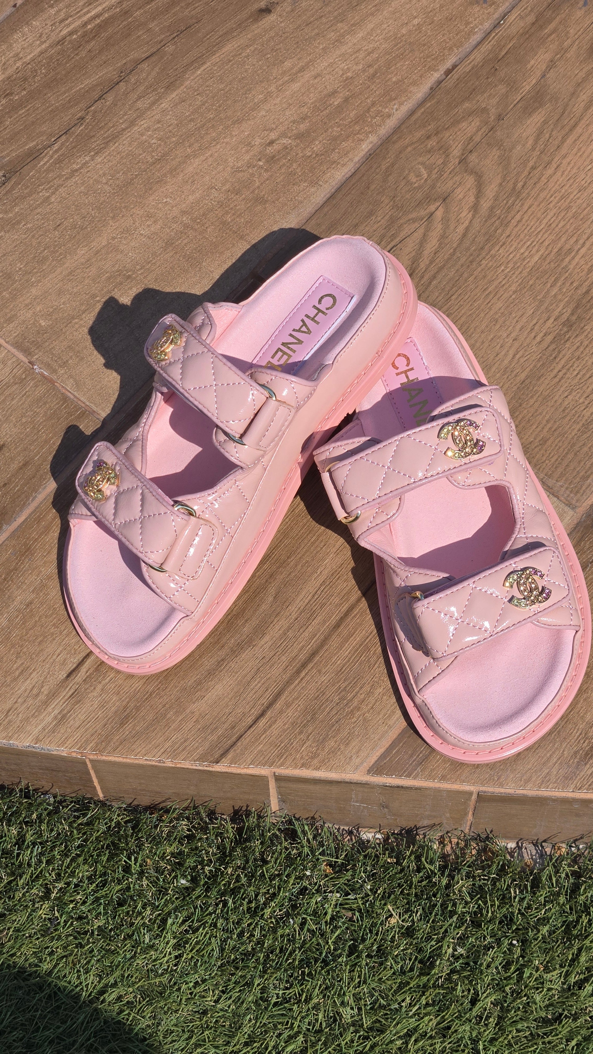 Sandalias rosas