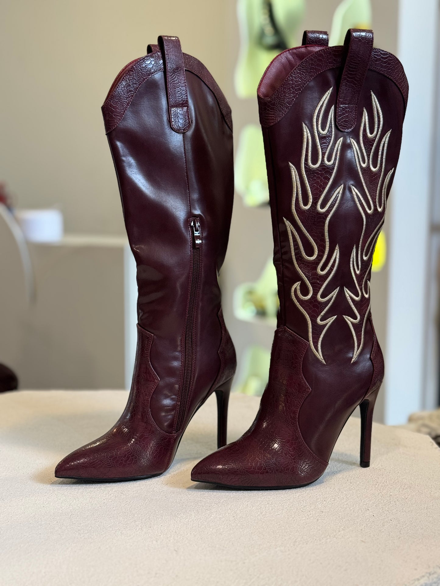 BOTA VAQUERA TINTA T AGUJA