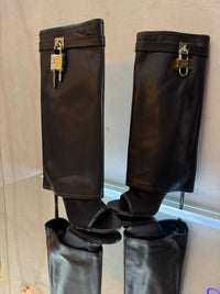 BOTA NEGRA G