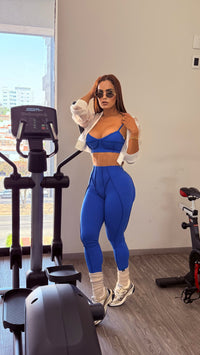Set deportivo azul