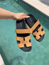 Sandalias camel
