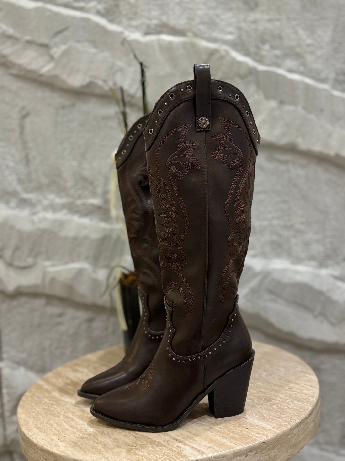 EMERGE-1BROWN/PU