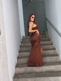 Vestido largo coffe satin