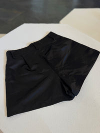SHORT NEGRO SATIN