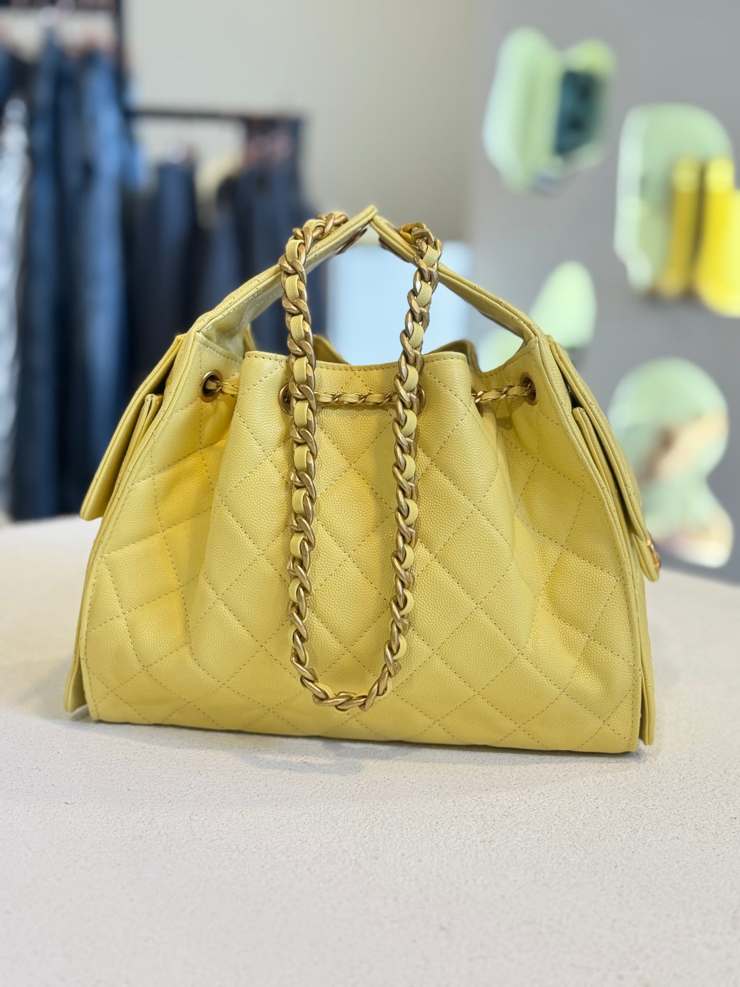 Bolso amarillo CH tamaño 25