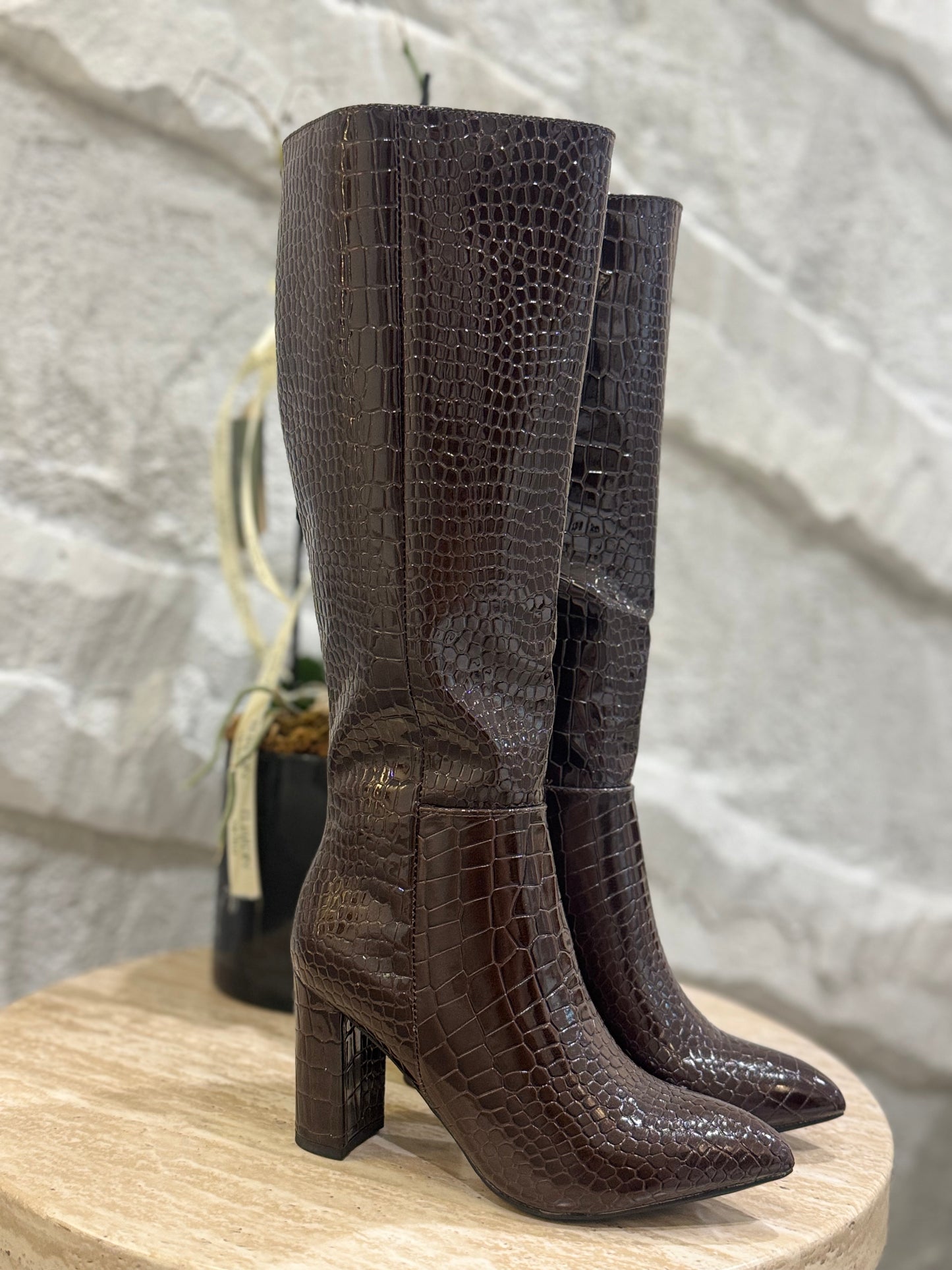 BOTA CHOCOLATE