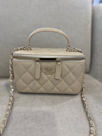 Vanity Beige CHNL