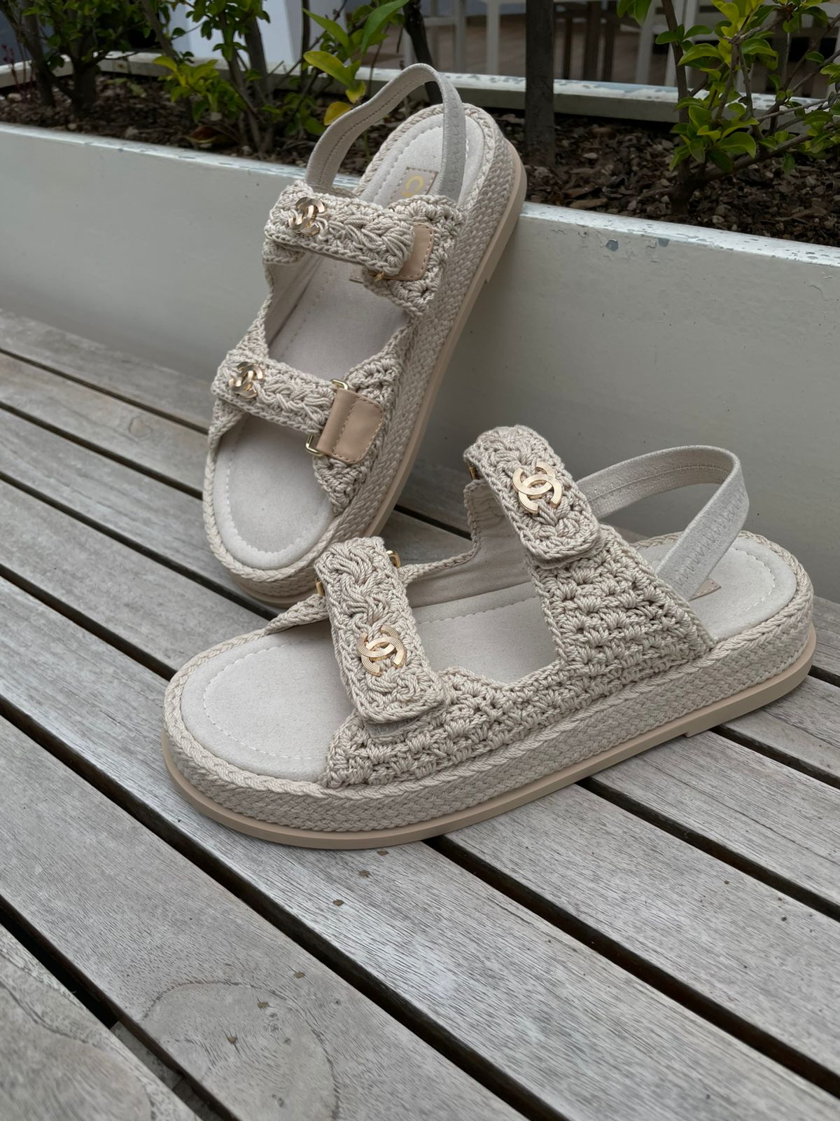 Sandalias camel