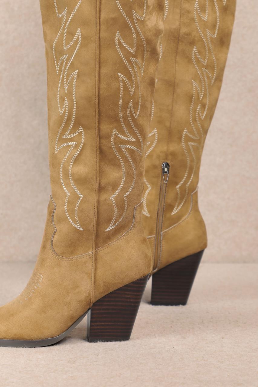 BOTA VAQUERA NUDE ABBY