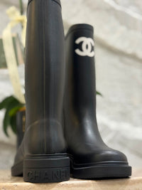 BOTAS CHNl LLVA N