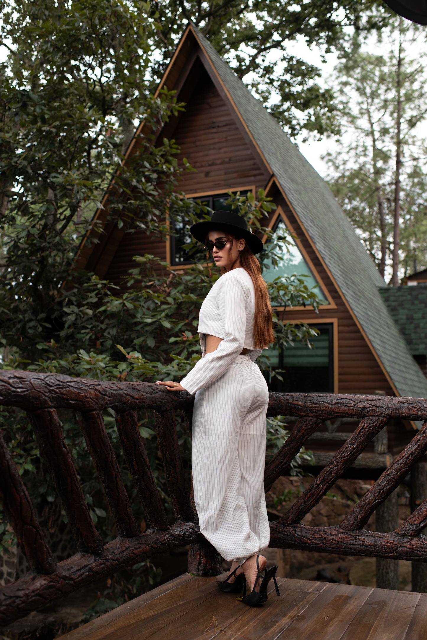 SET PAULA V