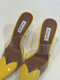 Zapatillas amarillas