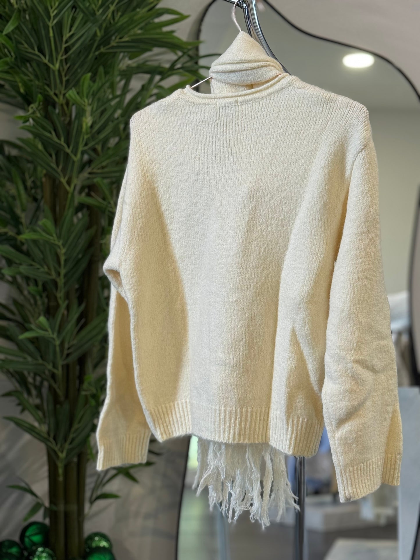 SUÉTER Y BUFANDA MU MU BEIGE