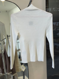 BLUSA LOW CUELLO BLANCA