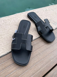 Sandalias negra