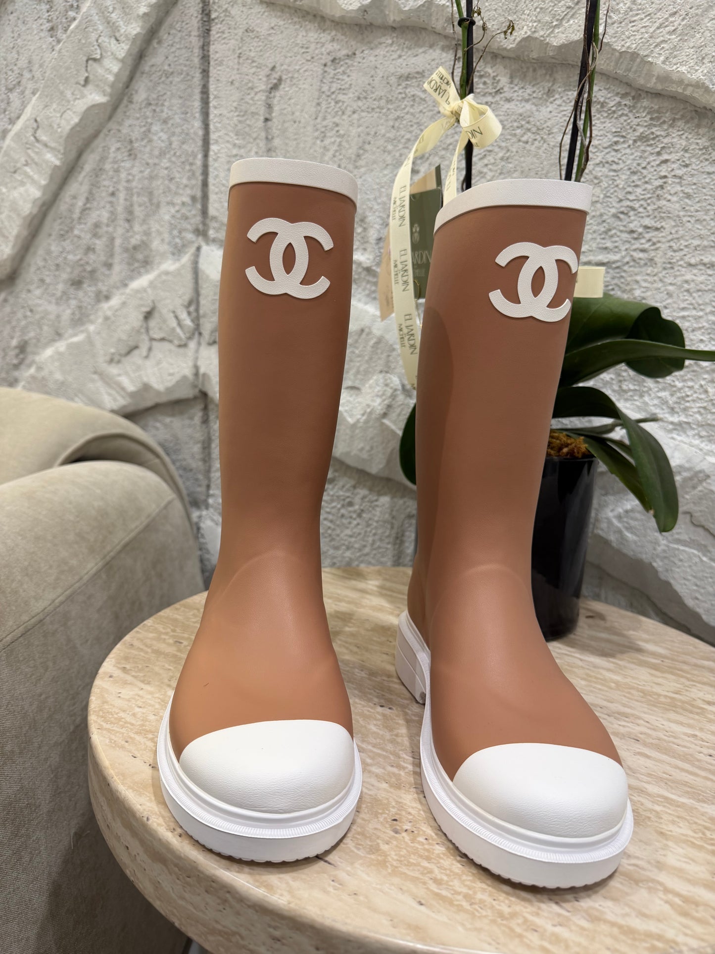 BOTAS CHNL LLVA
