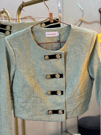 Set verde blazer y falda