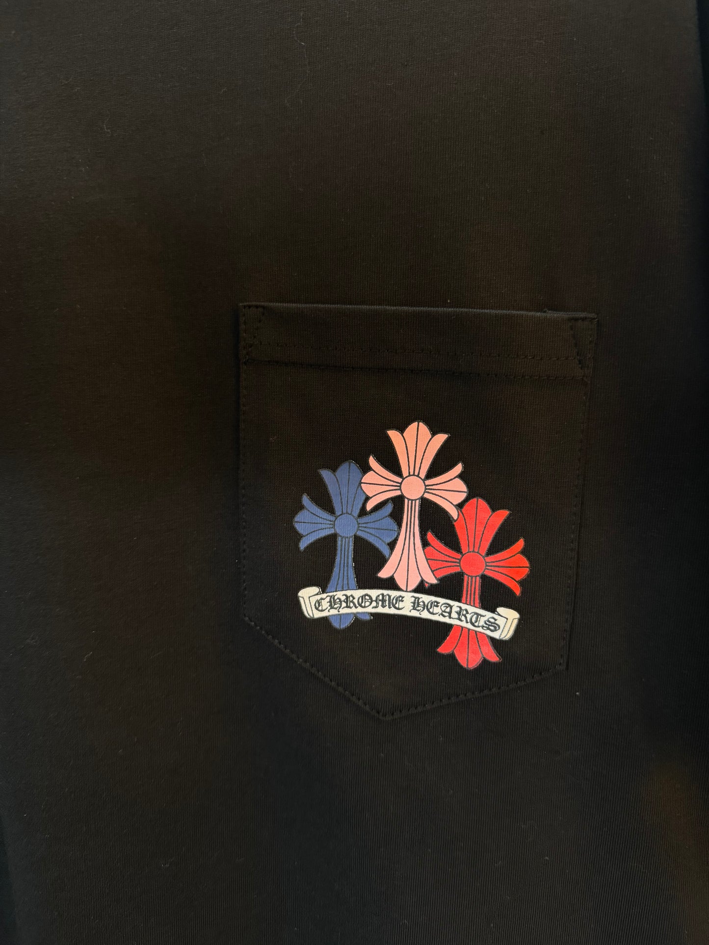 T- Shirt negra cruz lisa colores