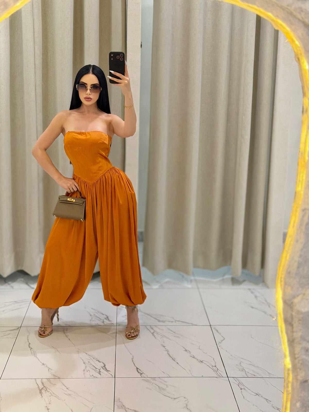 ROBE EN SATIN