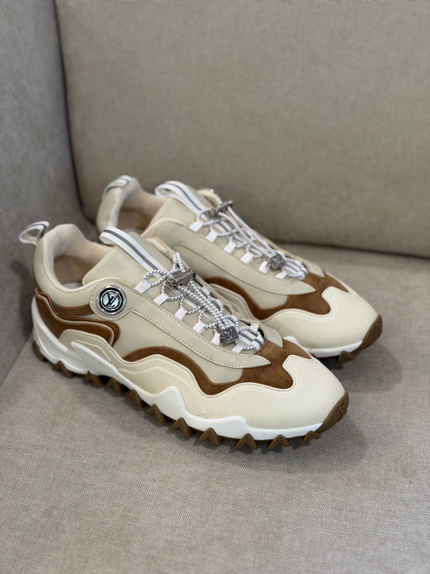 TENIS LV-CB
