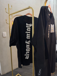 T- Shirt negra