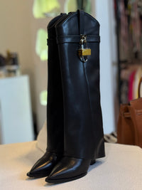Botas negras